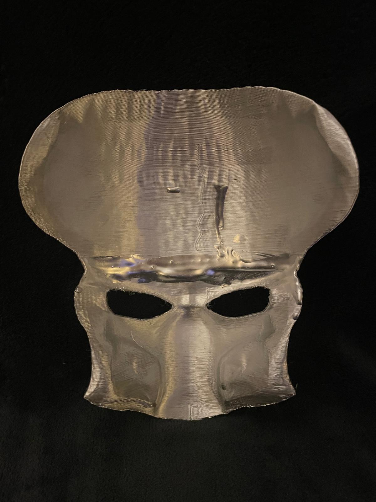 Full-Size Predator Mask – 3D Printed | Silver Finish | High-Gloss Varnish | Cosplay & Collectible