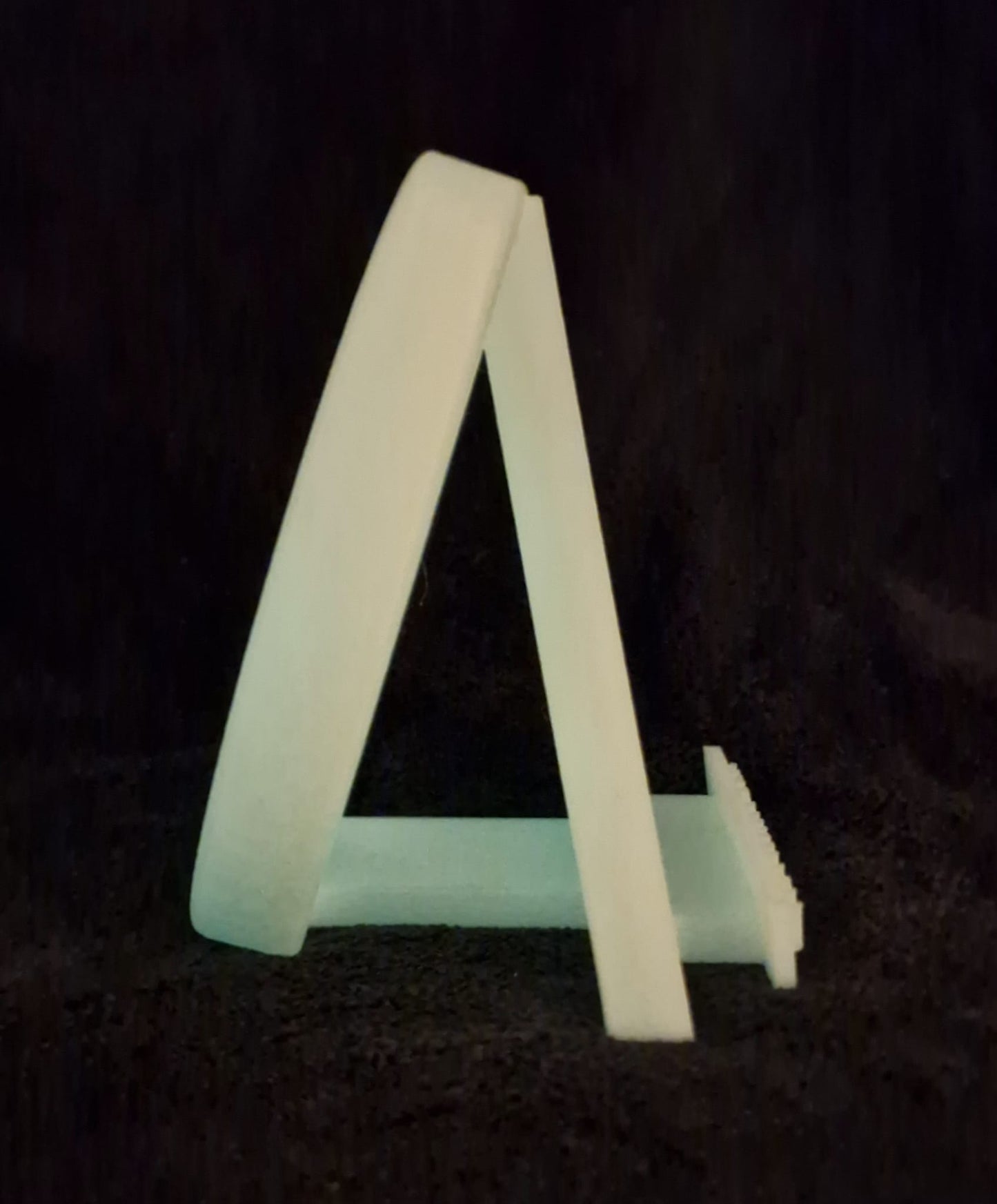 Glow In The Dark 3D Printed Phone Stand