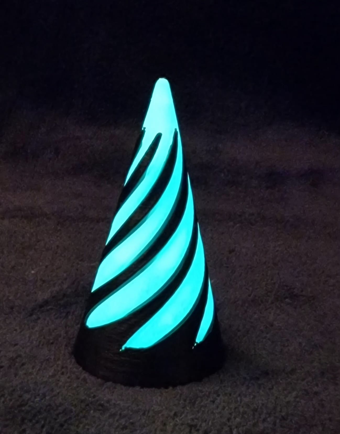 "Glow in the Dark Cone Passthrough – ADHD Sensory Fidget Toy for Focus & Anxiety Relief – Tactile Stim Toy for Kids & Adults"