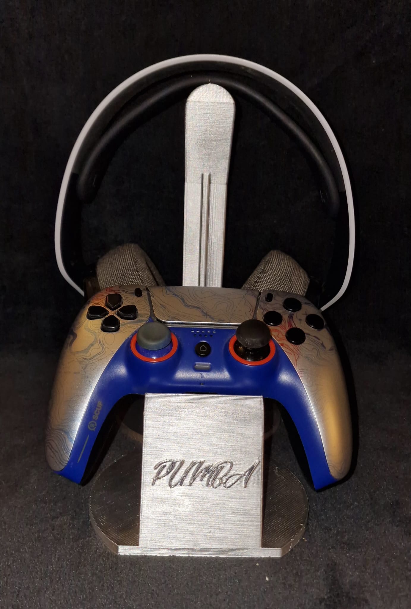 PS5 Controller Pad And Headset Dock Personalised - Add Gamer Tag