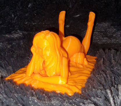 3D Printed Phone Holder – Sensual Bedside Elegance By the Bottleboy