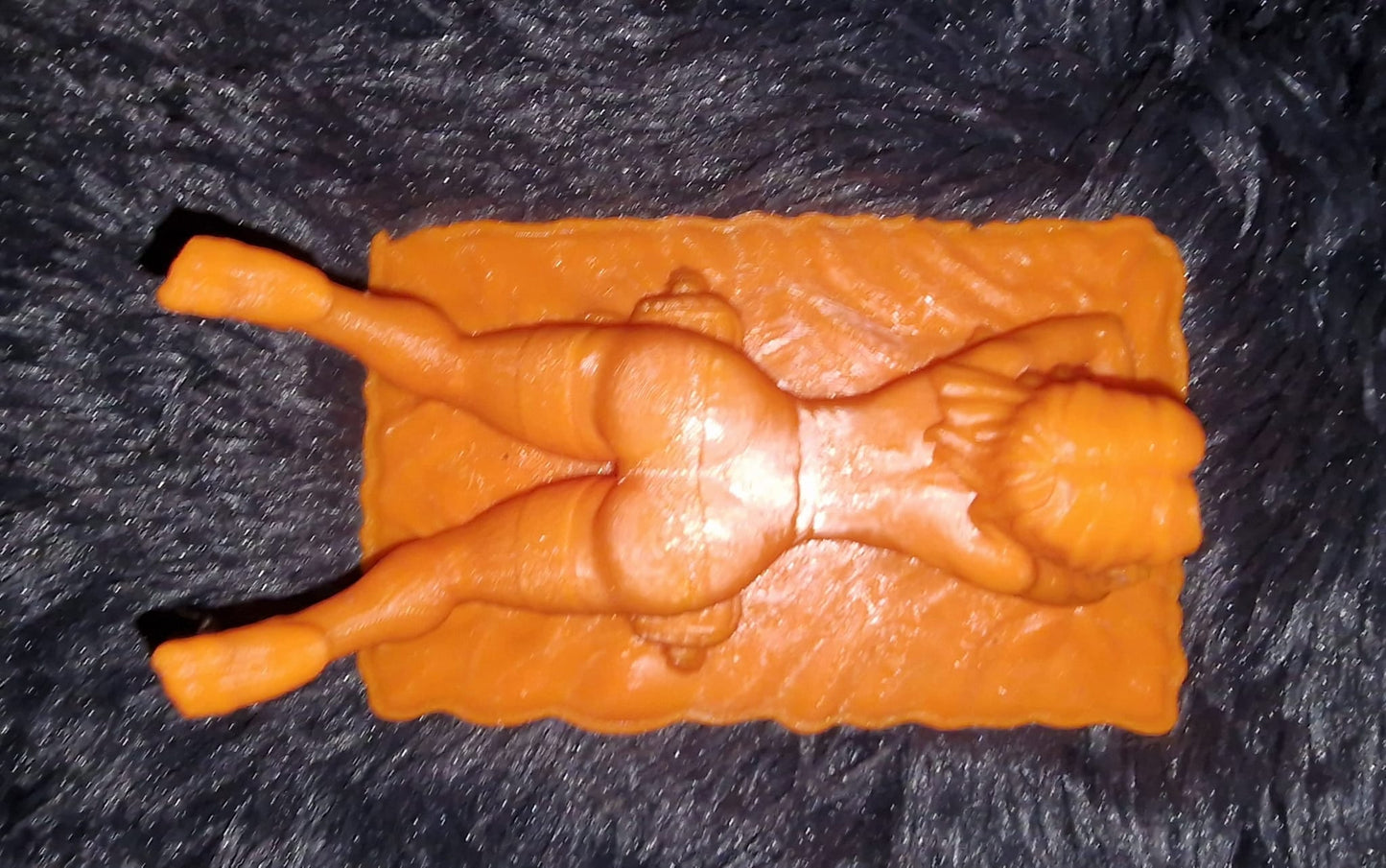 3D Printed Phone Holder – Sensual Bedside Elegance By the Bottleboy